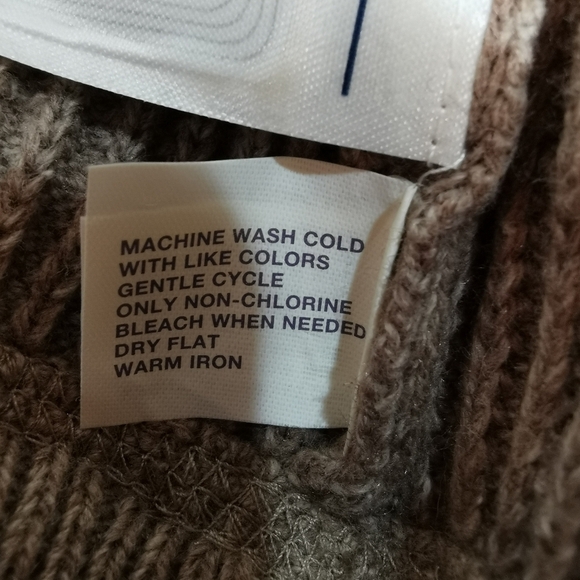 NWT Gap V-Neck Ribbed Cotton Blend with Wool Sweater in Tan - Sz L - Picture 9 of 9